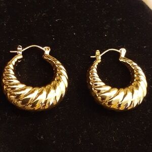 2 Pair 14Kt Gold Filled Hoop Earrings! Both Pair!